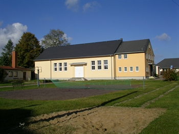 Turnhalle Höckendorf.JPG